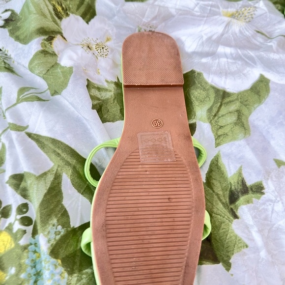 Delicious Light Green Gem-Embellished Sandals - Picture 3 of 4